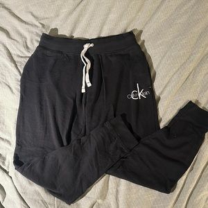 Calvin Klein black thin sweat pants with pockets